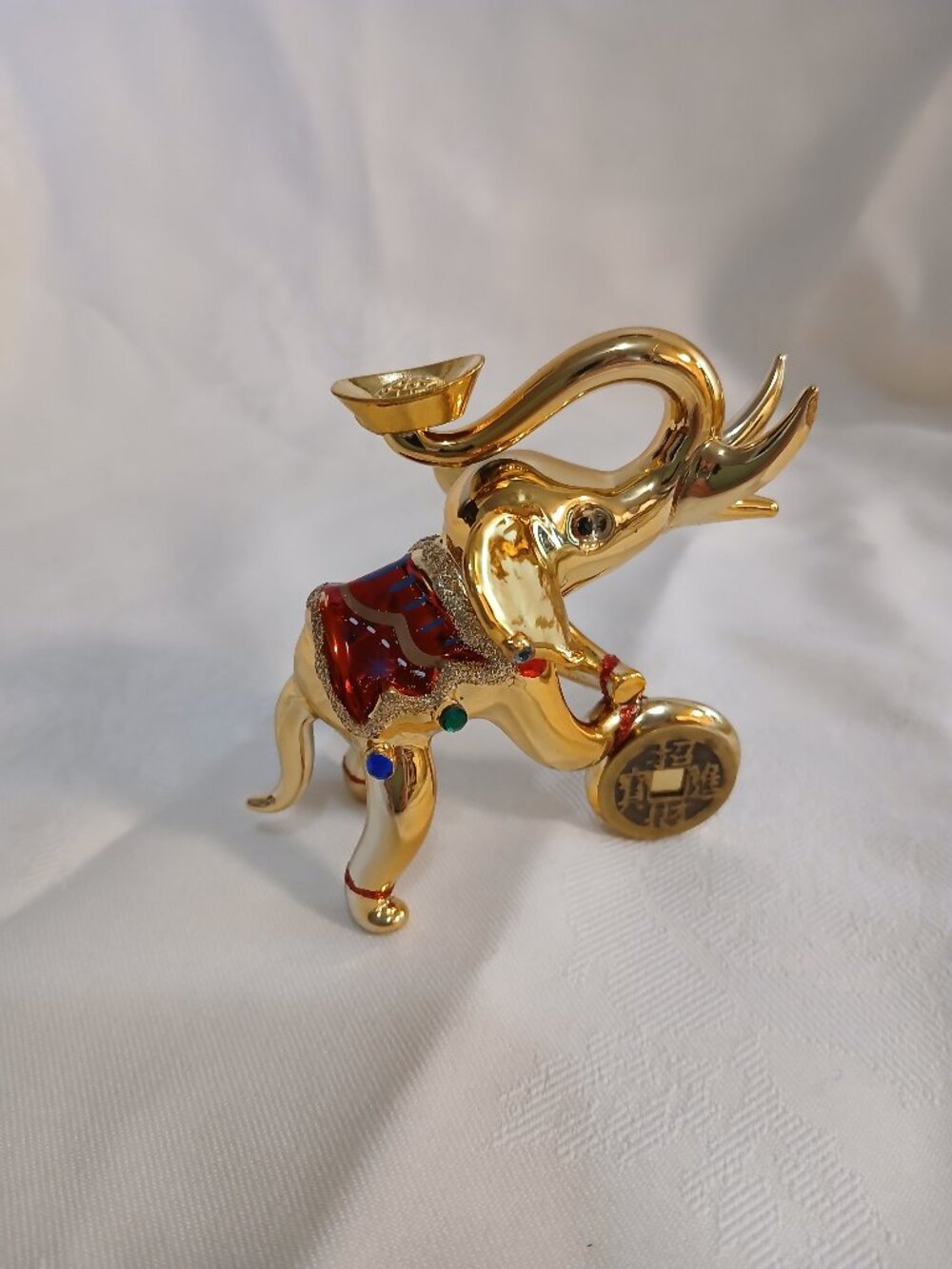Golden Feng Shui-Lucky Elephant-Figurine